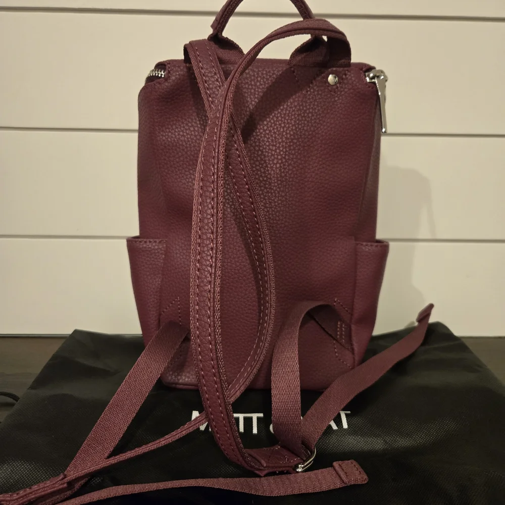 Matt & Nat Burgundy Backpack and Wallet Set - Picture 3 of 10